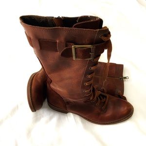 Timberland women’s biker boots color brown size 7